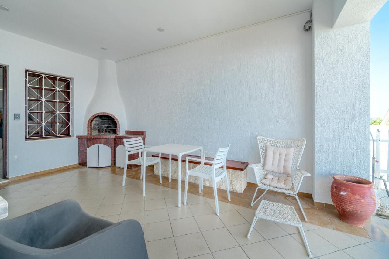 Vrahati Costa Vasia Seaside Suites And Apartments מראה חיצוני תמונה