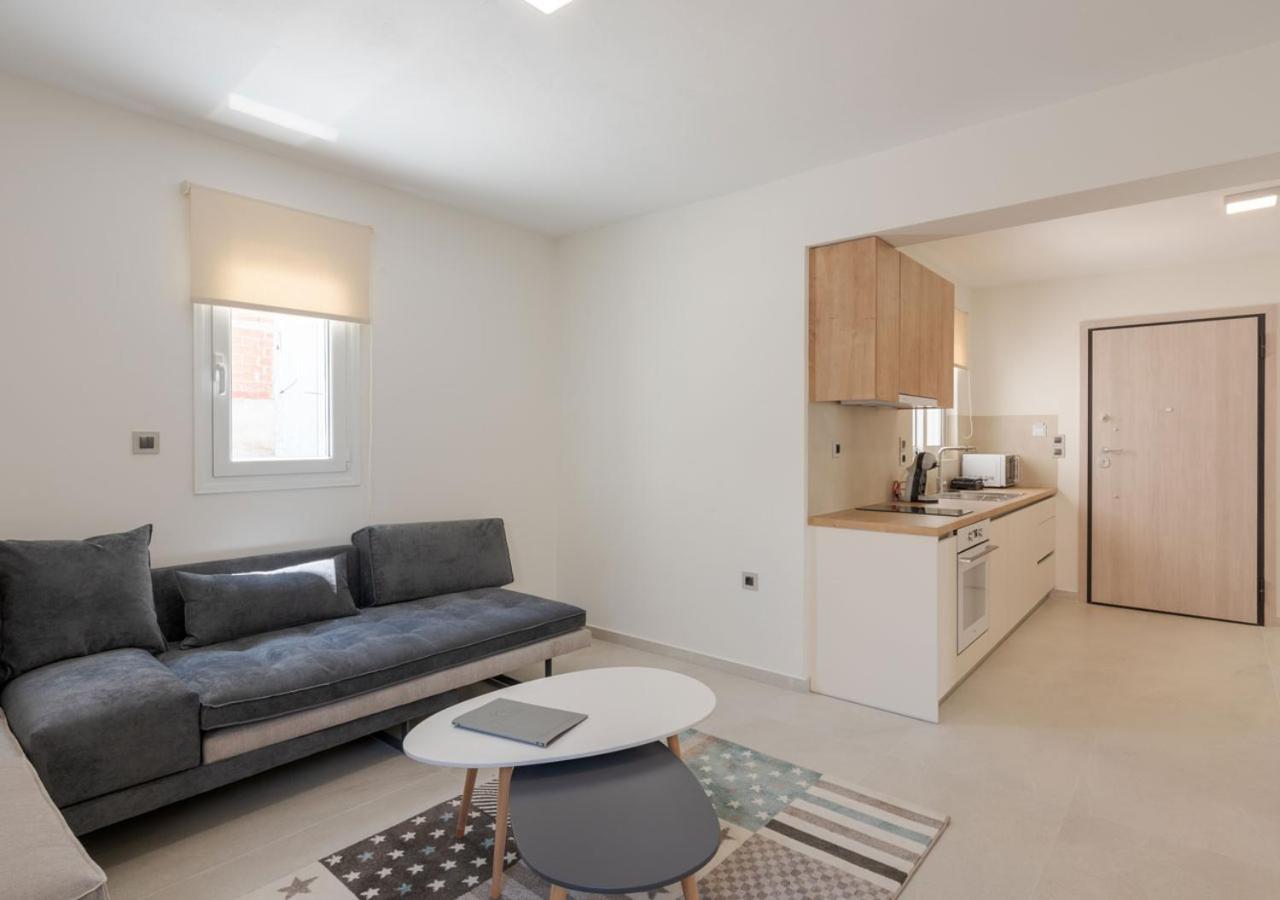 Vrahati Costa Vasia Seaside Suites And Apartments מראה חיצוני תמונה